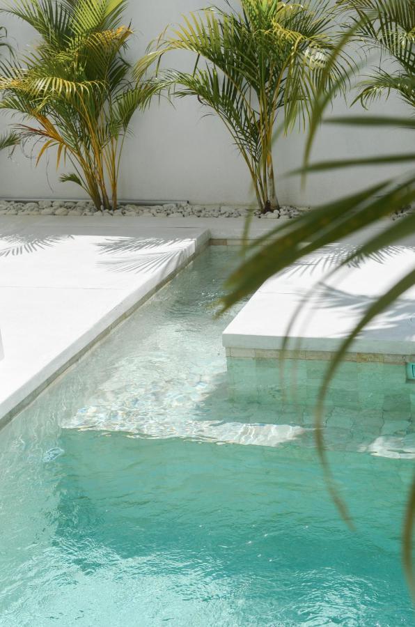 Villa Poppy Bumbak Canggu Exteriér fotografie